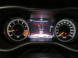 2014 Jeep Cherokee Trailhawk in Dartmouth, Nova Scotia - 5 - w320h240px