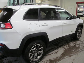 2020 Jeep Cherokee Trailhawk Elite in Dartmouth, Nova Scotia - 4 - w320h240px