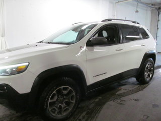 2020 Jeep Cherokee Trailhawk Elite in Dartmouth, Nova Scotia - 2 - w320h240px