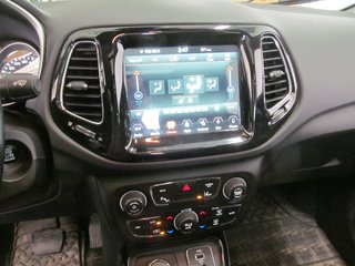 2018 Jeep Compass Limited in Dartmouth, Nova Scotia - 6 - w320h240px