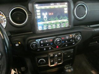 2019 Jeep Wrangler Unlimited Sahara in Dartmouth, Nova Scotia - 6 - w320h240px