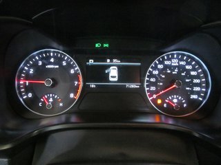 2022 Kia Forte5 EX in Dartmouth, Nova Scotia - 5 - w320h240px