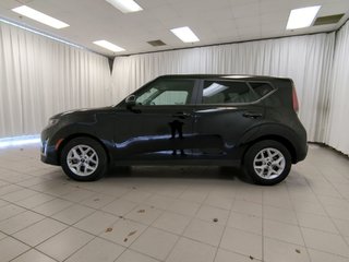 2023 Kia Soul EX in Dartmouth, Nova Scotia - 5 - w320h240px