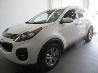 2018 Kia Sportage LX in Dartmouth, Nova Scotia - 2 - w320h240px