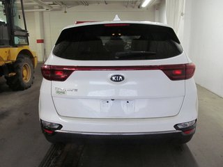 2020 Kia Sportage LX in Dartmouth, Nova Scotia - 3 - w320h240px