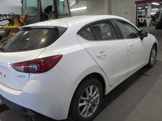 2016 Mazda 3 GS in Dartmouth, Nova Scotia - 4 - w320h240px
