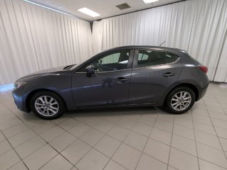 2016 Mazda 3 GS in Dartmouth, Nova Scotia - 5 - w320h240px