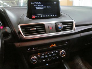 2018 Mazda 3 GT in Dartmouth, Nova Scotia - 6 - w320h240px