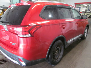 2017 Mitsubishi Outlander ES in Dartmouth, Nova Scotia - 4 - w320h240px