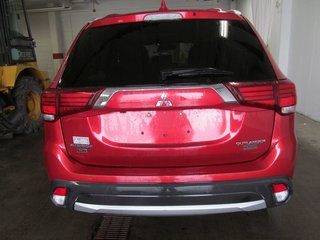 2017 Mitsubishi Outlander ES in Dartmouth, Nova Scotia - 3 - w320h240px