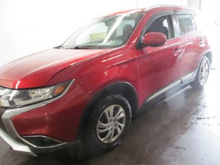 2017 Mitsubishi Outlander ES in Dartmouth, Nova Scotia - 2 - w320h240px