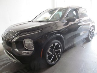 2022 Mitsubishi Outlander GT Premium in Dartmouth, Nova Scotia - 2 - w320h240px