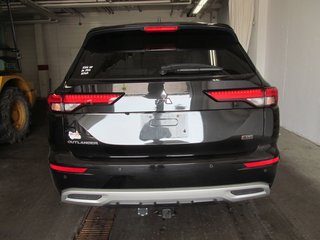 2022 Mitsubishi Outlander GT Premium in Dartmouth, Nova Scotia - 3 - w320h240px