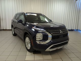 2024 Mitsubishi Outlander SE in Dartmouth, Nova Scotia - 2 - w320h240px