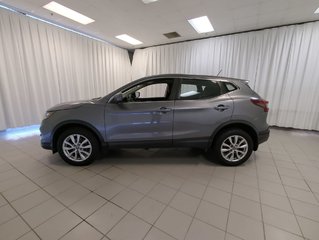 2020 Nissan Qashqai S in Dartmouth, Nova Scotia - 5 - w320h240px