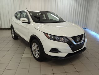 2022 Nissan Qashqai S in Dartmouth, Nova Scotia - 2 - w320h240px