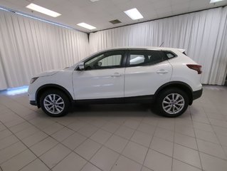 2022 Nissan Qashqai S in Dartmouth, Nova Scotia - 5 - w320h240px