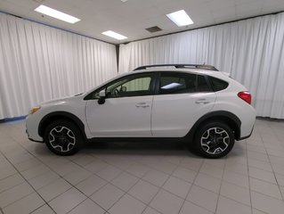 2017 Subaru Crosstrek TOURING in Dartmouth, Nova Scotia - 5 - w320h240px