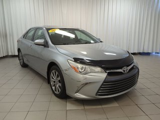2015 Toyota Camry XLE in Dartmouth, Nova Scotia - 2 - w320h240px