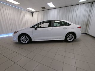 2022 Toyota Corolla LE Sunroof Alloys *GM Certified* in Dartmouth, Nova Scotia - 5 - w320h240px