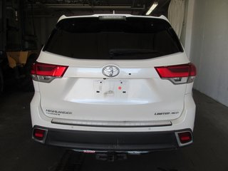 2019 Toyota Highlander Limited in Dartmouth, Nova Scotia - 3 - w320h240px