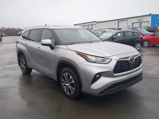 2021 Toyota Highlander XLE in Dartmouth, Nova Scotia - 2 - w320h240px