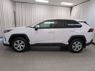 2022  RAV4 LE *GM Certified* in Dartmouth, Nova Scotia - 5 - w320h240px