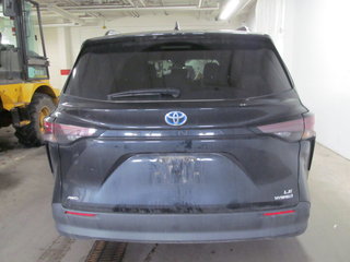 2024 Toyota Sienna LE AWD Hybrid 8 Passenger in Dartmouth, Nova Scotia - 3 - w320h240px