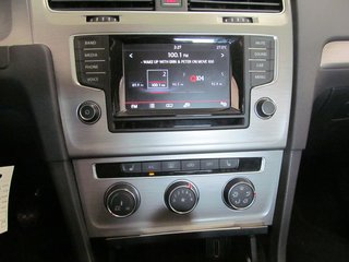 2015 Volkswagen Golf Trendline in Dartmouth, Nova Scotia - 6 - w320h240px