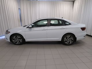 2019  Jetta Execline in Dartmouth, Nova Scotia - 5 - w320h240px