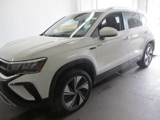 2024 Volkswagen Taos Comfortline in Dartmouth, Nova Scotia - 2 - w320h240px