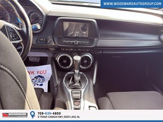 2017 Chevrolet Camaro in Deer Lake, Newfoundland and Labrador - 5 - w320h240px