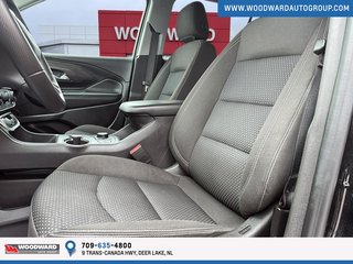 2024 GMC Terrain in Deer Lake, Newfoundland and Labrador - 7 - w320h240px