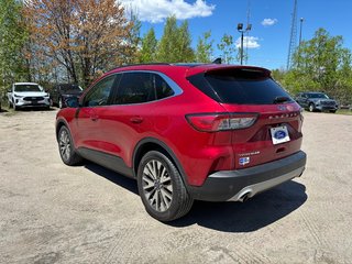Ford Escape Titanium Hybrid 2020 à North Bay, Ontario - 3 - w320h240px