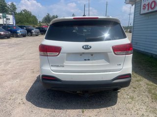 2016 Kia Sorento 3.3L LX+ in North Bay, Ontario - 4 - w320h240px