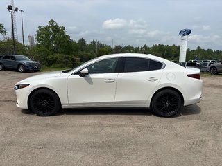 Mazda Mazda3 GT 2023 à North Bay, Ontario - 2 - w320h240px