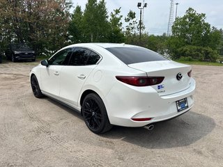 Mazda Mazda3 GT 2023 à North Bay, Ontario - 3 - w320h240px