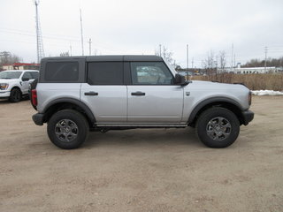 2024 Ford Bronco Big Bend in North Bay, Ontario - 6 - w320h240px