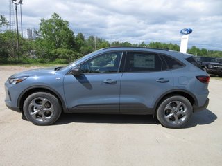 Ford Escape ST-Line 2025 à North Bay, Ontario - 2 - w320h240px