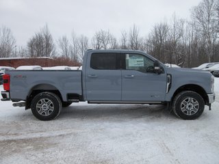 Ford Super Duty F-250 SRW LARIAT 2025 à North Bay, Ontario - 6 - w320h240px