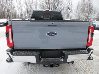 Ford Super Duty F-250 SRW LARIAT 2025 à North Bay, Ontario - 4 - w320h240px