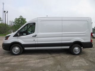 Ford Transit Cargo Van  2025 à North Bay, Ontario - 2 - w320h240px