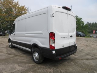Ford Transit Cargo Van  2025 à North Bay, Ontario - 3 - w320h240px
