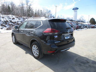 2020 Nissan Rogue SV in North Bay, Ontario - 3 - w320h240px