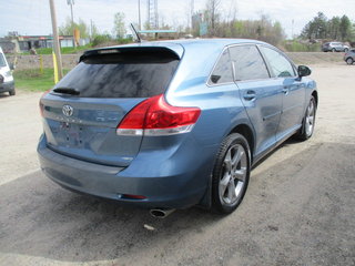 2010 Toyota Venza in North Bay, Ontario - 6 - w320h240px