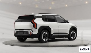 2027 Kia EV3 Land FWD