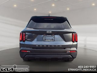 2021 Kia Sorento LX +