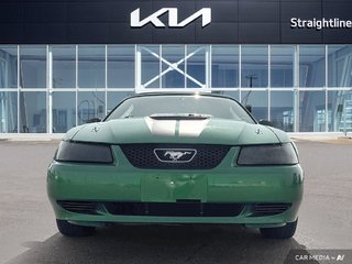 2001 Ford Mustang BASE