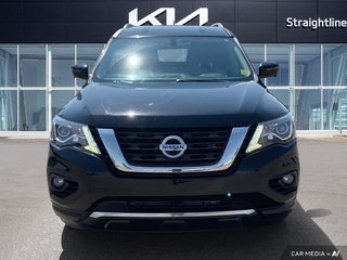 2017 Nissan Pathfinder SL