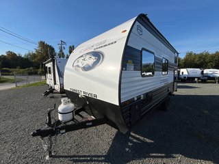 2026 Cherokee CKT16BHSW Wolf pup in Terrace, British Columbia - 2 - w320h240px